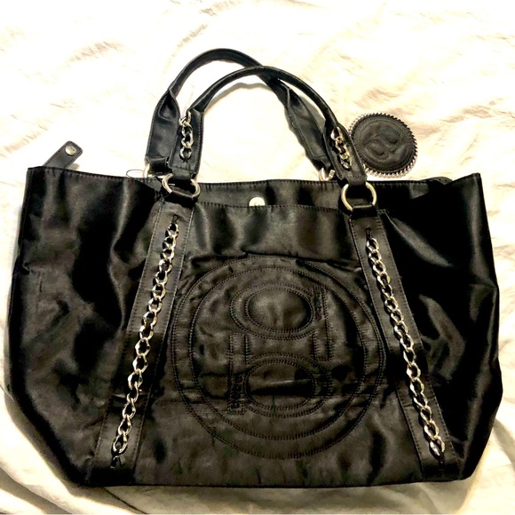🦋BeBe large oversized black tote with round chained charm size 20x12 preowned - Picture 5 of 12